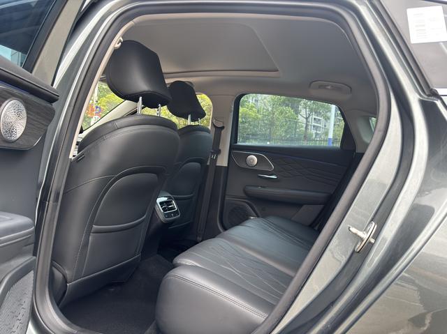Arrizo 8 PRO 2025 модификация 1.6T DCT Luxury + – фото 5