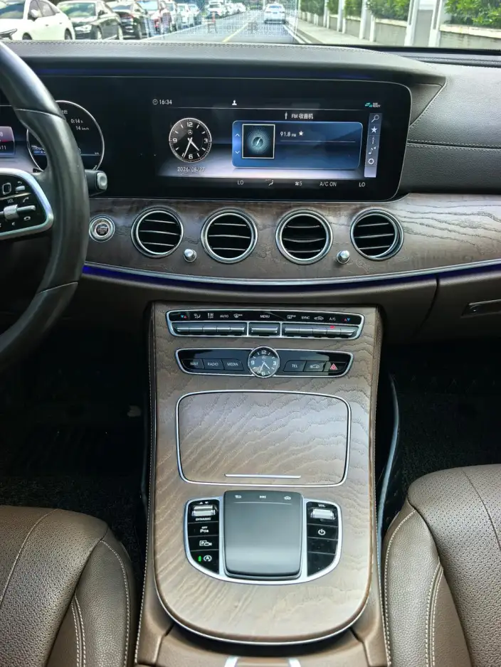 Mercedes-Benz E-Class 2020 Model Facelift E 300 L Fashion Model – фото 10