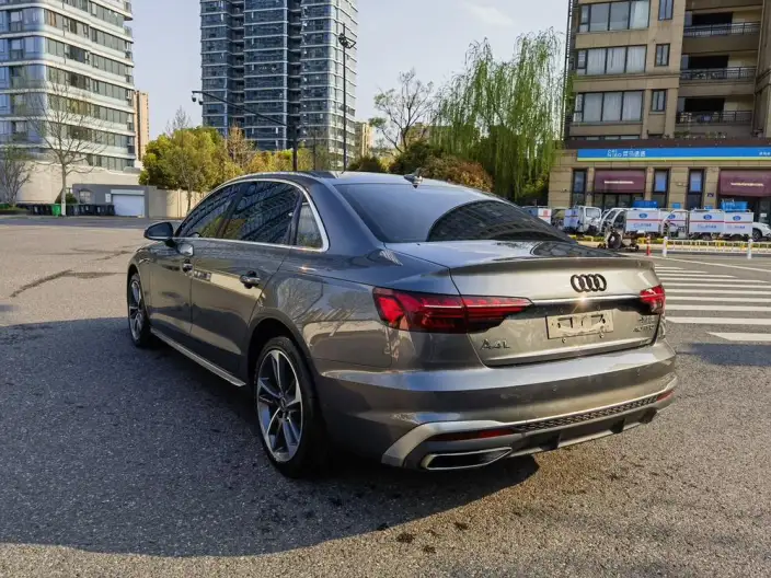Audi A4 L 2023 Model 40 TFSI Fashion Dynamic Model – фото 4
