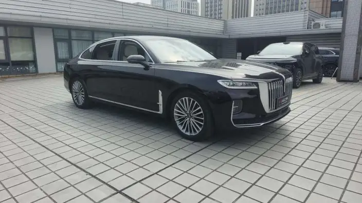 HONGQI H9 2020 Model 2.0T Flag Enjoy Edition – фото 3