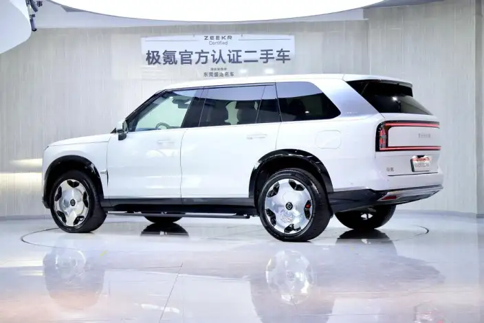 ZEEKR 9X 2025 Model Ultra Edition 70kWh VI seat – фото 5