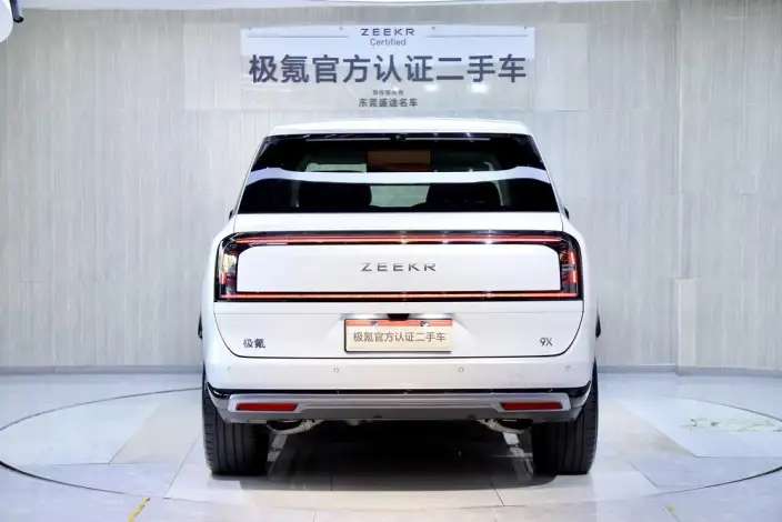 ZEEKR 9X 2025 Model Ultra Edition 70kWh VI seat – фото 6