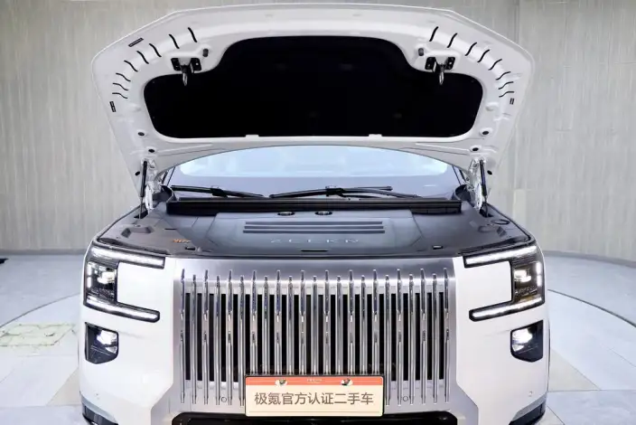 ZEEKR 9X 2025 Model Ultra Edition 70kWh VI seat – фото 8