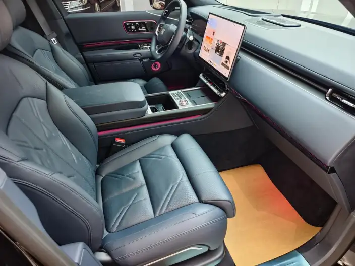 ZEEKR 9X 2025 Model Hyper Edition 70kWh VI seat – фото 8