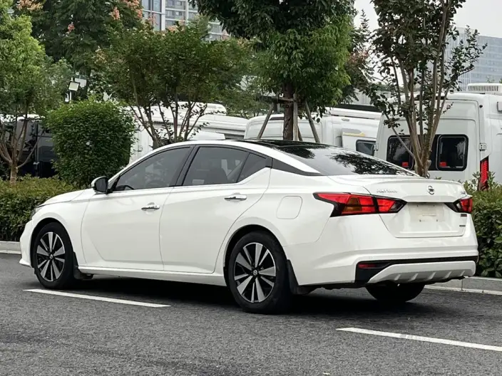 Nissan Teana 2021 Model 2.0L XL Upper AD1 Zhixing Pilot Edition – фото 4