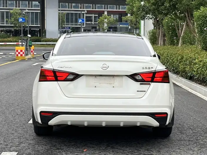 Nissan Teana 2021 Model 2.0L XL Upper AD1 Zhixing Pilot Edition – фото 5