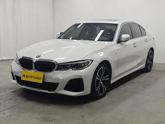 BMW 3 Series 2021 Model 325i M Sports Set – фото 1