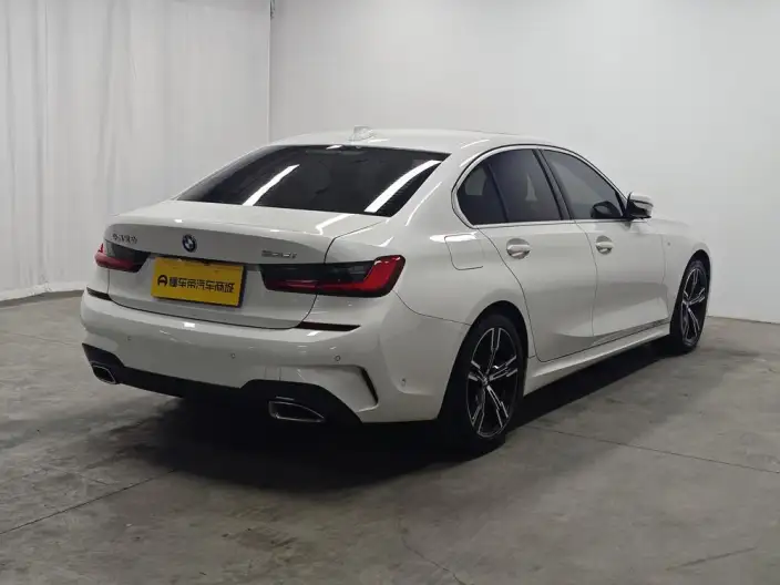 BMW 3 Series 2021 Model 325i M Sports Set – фото 7