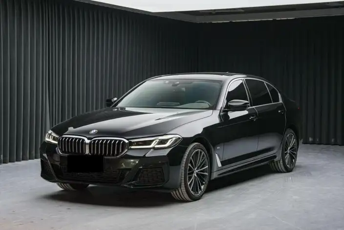 BMW 5 Series 2023 Model Facelift 530Li Leading Model M Sports Set – фото 1