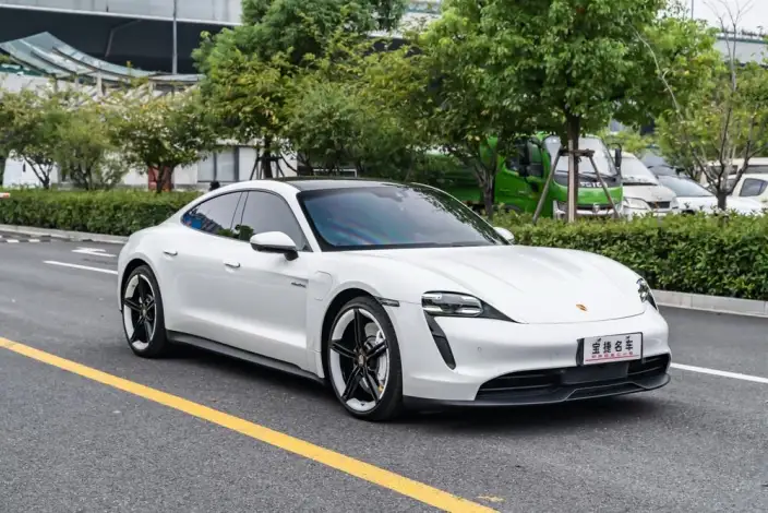 Taycan 2022 Model Facelift Taycan – фото 3