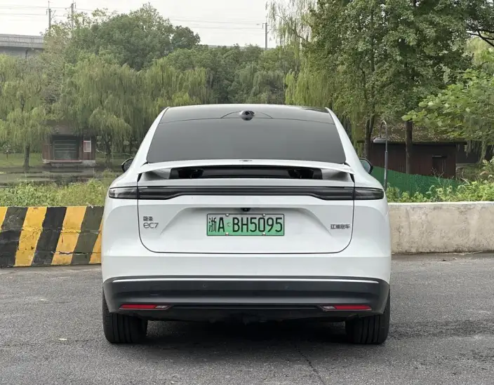 NIO EC7 2023 Model 75kWh – фото 6