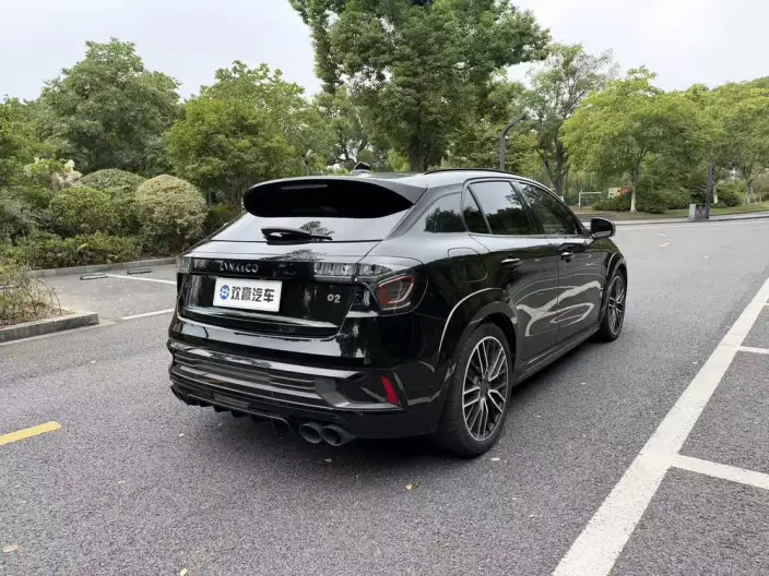Lynk & Co 02 Hatchback 2021 Model 2.0TD Hatchback Halo – фото 6