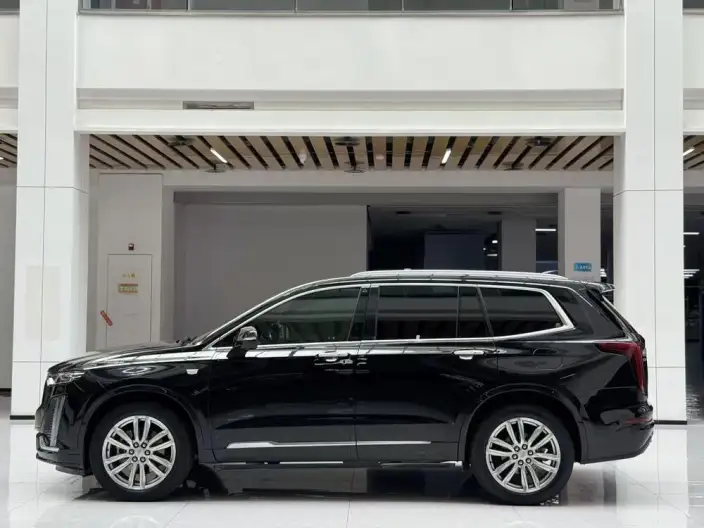 Cadillac XT6 2022 Model 2.0T VII seat 4WD Luxury Model – фото 4
