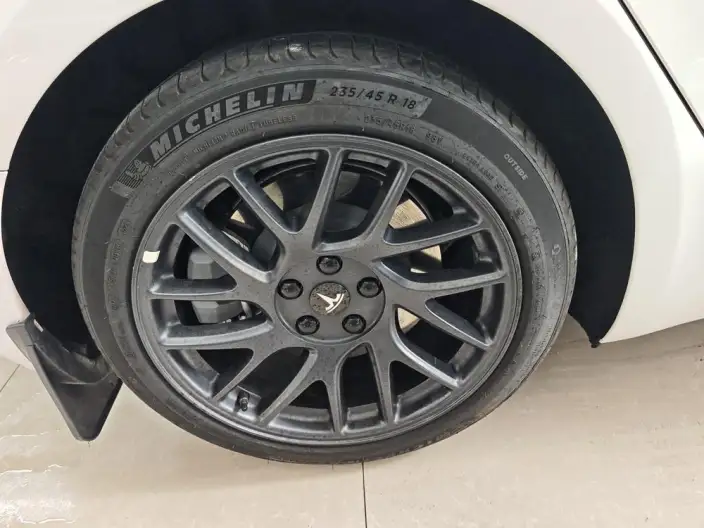 Model 3 2023 Model Rear-wheel drive version – фото 7