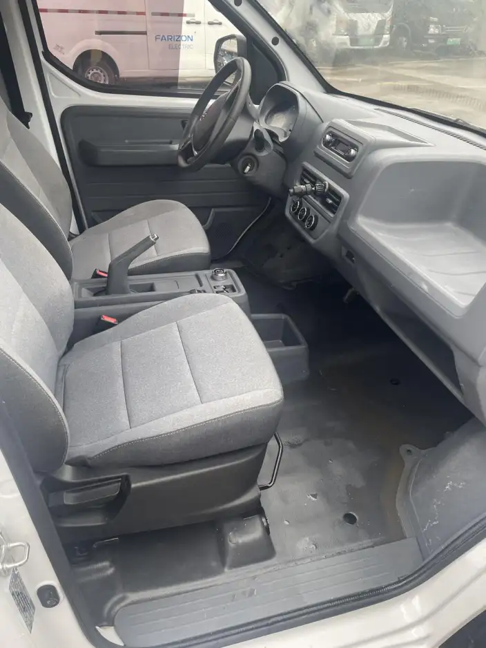 Wuling Yangguang 2024 Model 300km Comfort Model Passenger car Edition 60kW – фото 7
