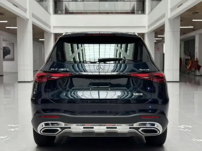 Mercedes-Benz GLC 2023 Model Facelift GLC 260 L 4MATIC Dynamic Model 5 seat – фото 6