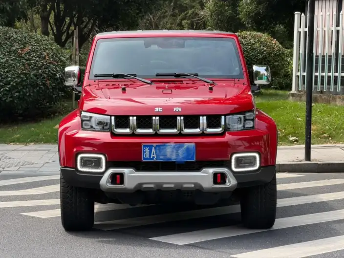 BAIC BJ40 2020 Model 2.0T Automatic 4WD Tribute to the 2020 Edition Warrior Model – фото 2