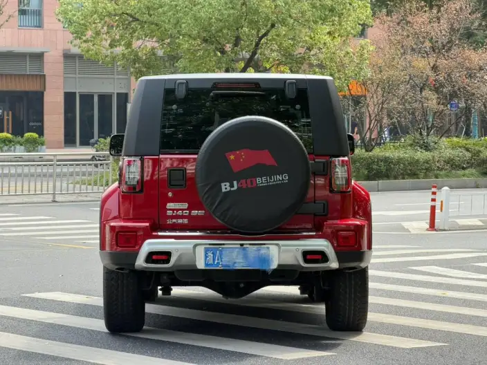 BAIC BJ40 2020 Model 2.0T Automatic 4WD Tribute to the 2020 Edition Warrior Model – фото 5