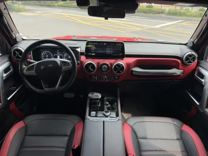 BAIC BJ40 2020 Model 2.0T Automatic 4WD Tribute to the 2020 Edition Warrior Model – фото 6