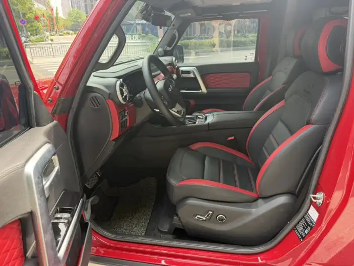 BAIC BJ40 2020 Model 2.0T Automatic 4WD Tribute to the 2020 Edition Warrior Model – фото 9