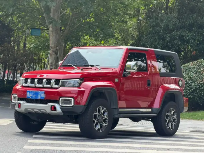 BAIC BJ40 2020 Model 2.0T Automatic 4WD Tribute to the 2020 Edition Warrior Model – фото 10