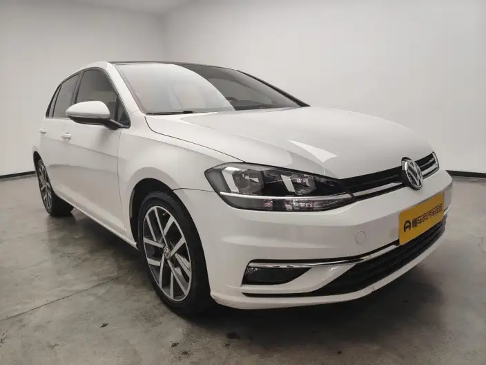 Volkswagen Golf 2020 Model 280TSI DSG Comfort Model – фото 3