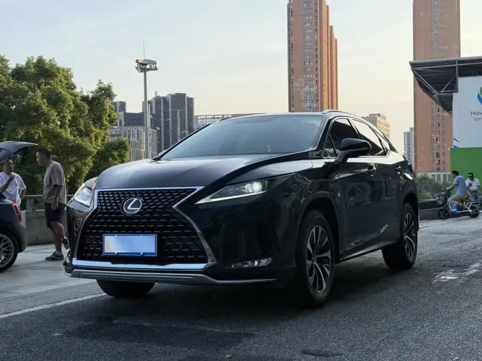 Lexus RX 2020 Model Facelift 300 2WD Elite Edition – фото 1