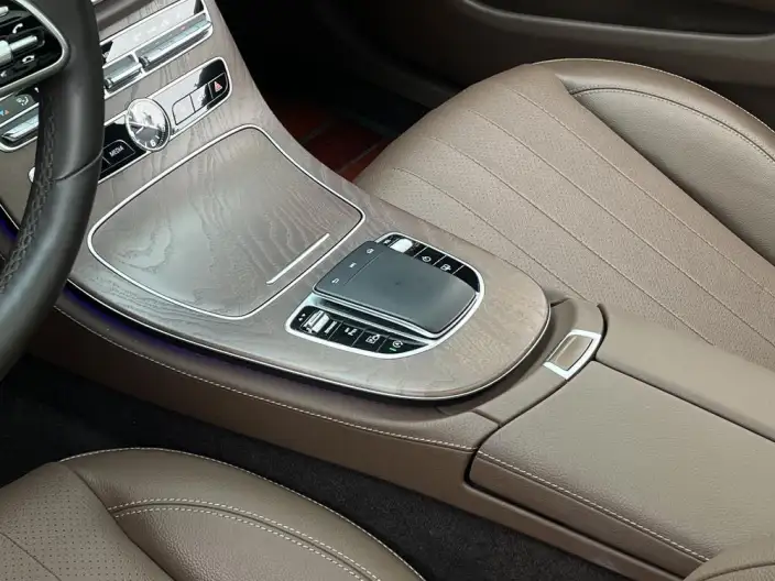 Mercedes-Benz E-Class 2020 Model E 300 L Luxury Model – фото 7