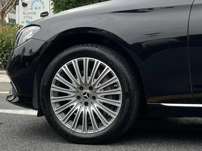 Mercedes-Benz E-Class 2020 Model E 300 L Luxury Model – фото 9