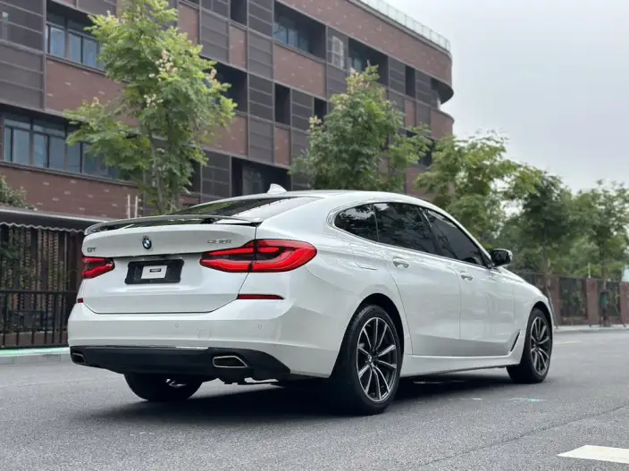 BMW 6 Series GT 2022 Model 630i Luxury Design Set – фото 7