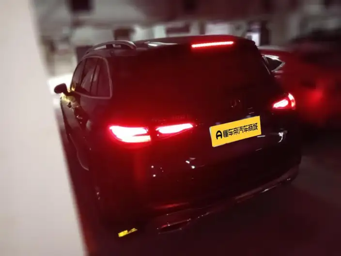 Mercedes-Benz GLC 2023 Model GLC 300 L 4MATIC Dynamic Model 7 seat – фото 4