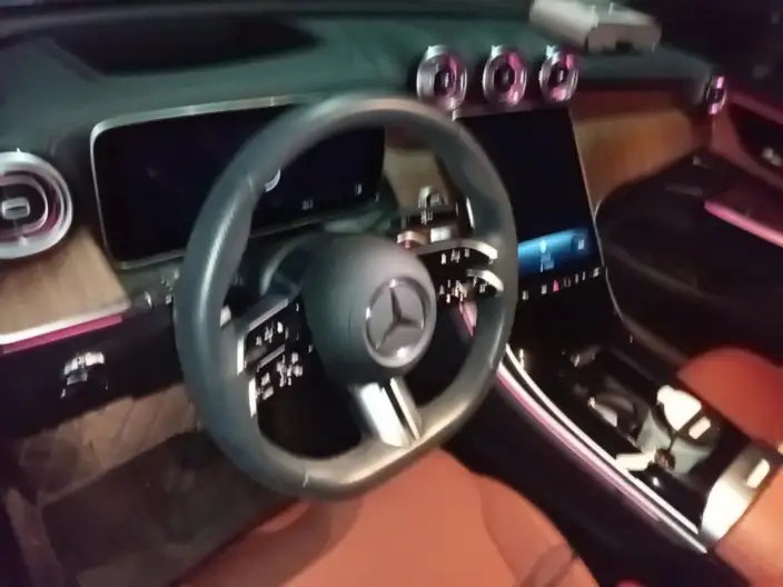 Mercedes-Benz GLC 2023 Model GLC 300 L 4MATIC Dynamic Model 7 seat – фото 7