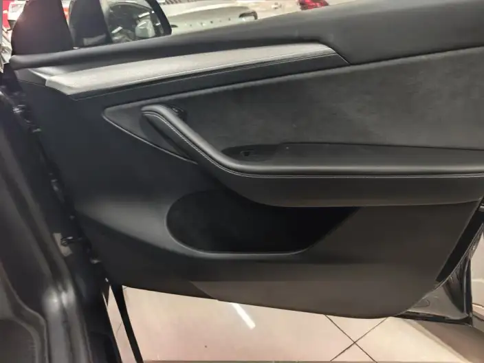 Model Y 2024 Model Rear-wheel drive version – фото 7