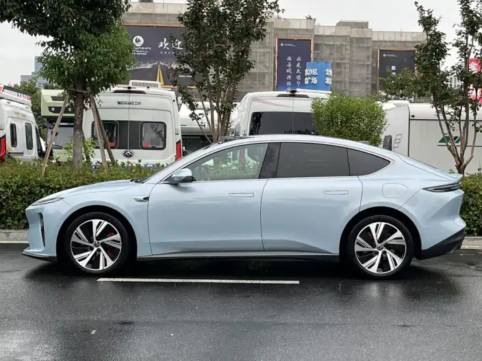 NIO ET5 2022 Model 75kWh – фото 3