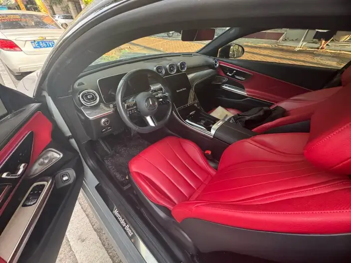 Mercedes-Benz CLE-Class 2024 Model CLE 300 4MATIC Luxury Model Coupe – фото 8