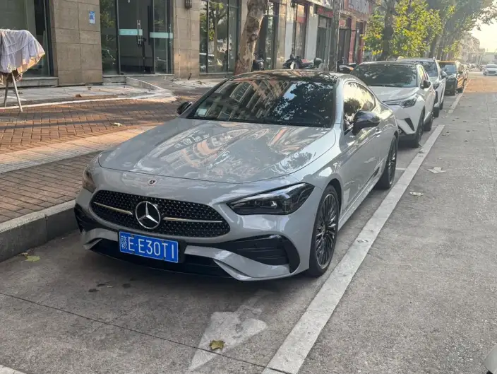 Mercedes-Benz CLE-Class 2024 Model CLE 300 4MATIC Luxury Model Coupe – фото 10