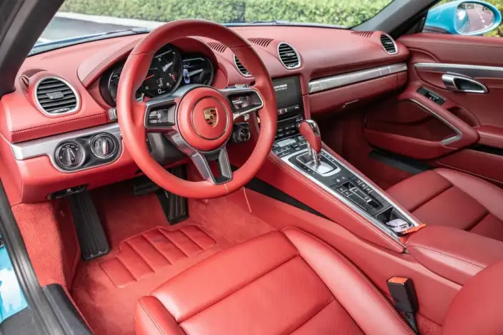 Porsche 718 2020 Model Boxster 2.0T – фото 9
