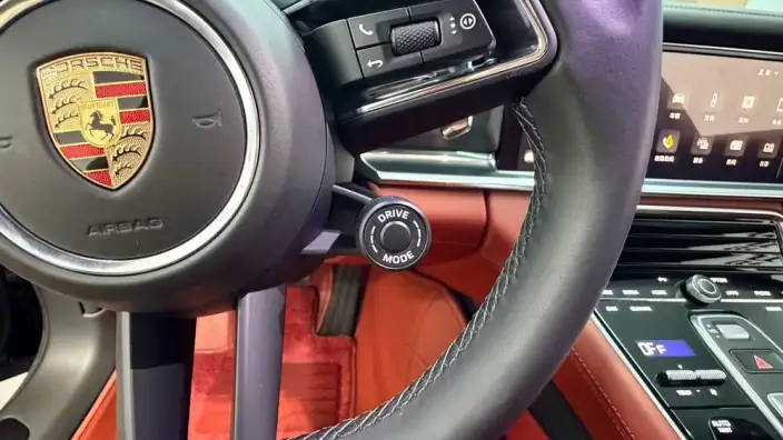 Panamera 2023 Model Panamera 4 Executive Extended Platinum Edition 2.9T – фото 7