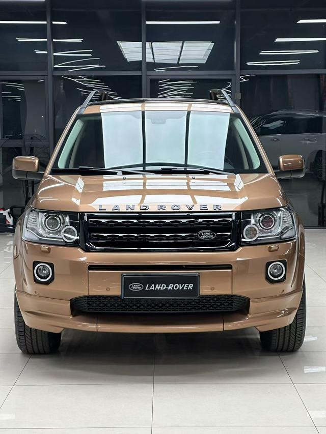 Land Rover Freelander 2 2014 2.0T Si4 HSE Gas – фото 2