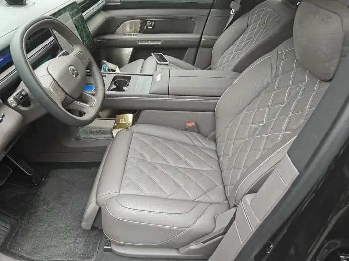 NIO ES8 2026 Model VI seat Executive Deluxe Edition – фото 10