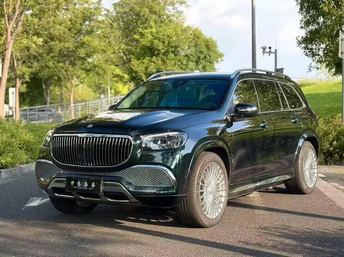 Mercedes-Benz GLS 2023 Model GLS 450 4MATIC Fashion Model – фото 1