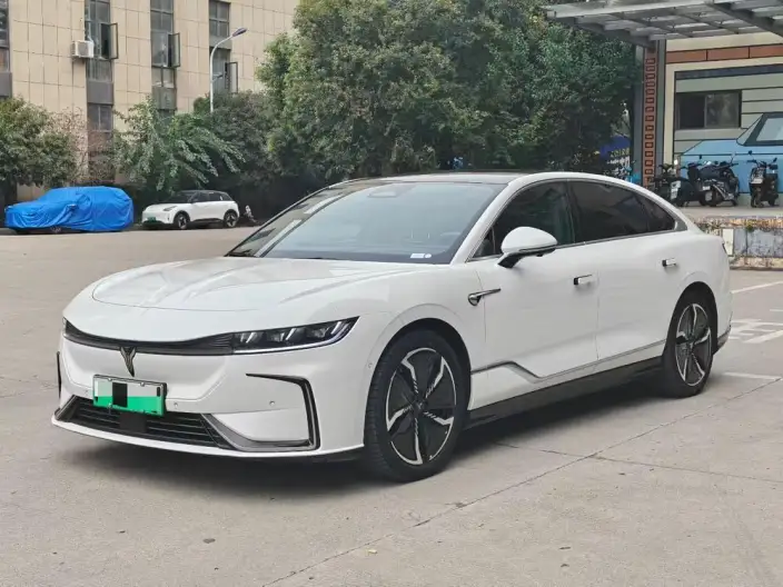 Voyah Pursuit EV 2023 Model 580km Standard Edition
