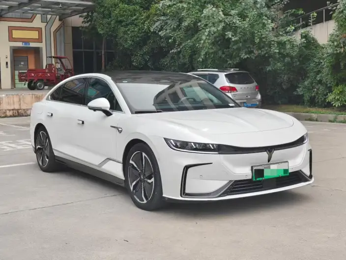 Voyah Pursuit EV 2023 Model 580km Standard Edition