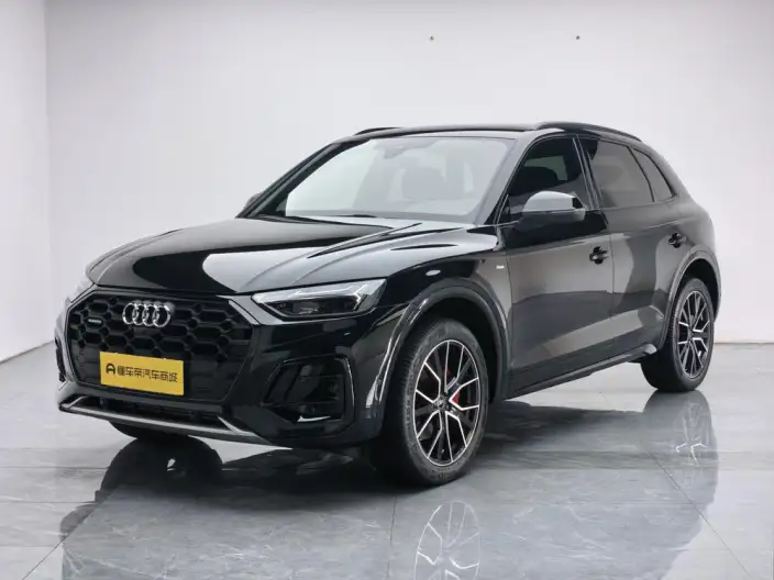Audi Q5L 2026 Model quattro 45th Anniversary Collector Edition Edition 45TFSI Luxury Dynamic Model – фото 1