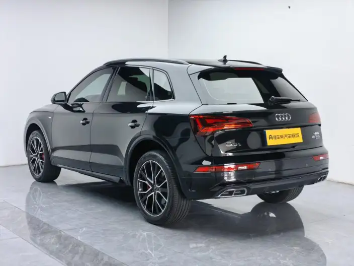 Audi Q5L 2026 Model quattro 45th Anniversary Collector Edition Edition 45TFSI Luxury Dynamic Model – фото 5