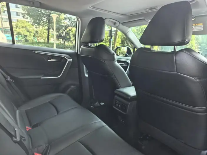 Toyota RAV4 2020 Model Hybrid 2.5L CVT 2WD Elite Edition – фото 9