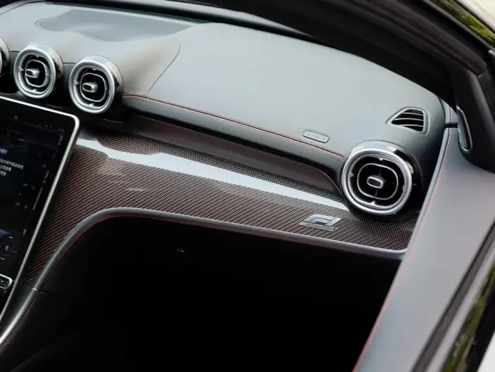 Mercedes-Benz C-Class AMG PHEV 2024 Model AMG C 63 S E Performance F1 Special Edition – фото 8
