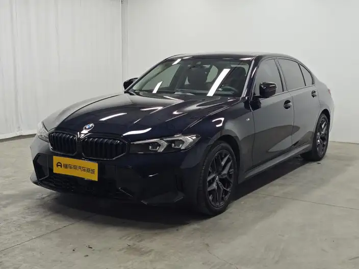 BMW 3 Series 2025 Model 330Li M Sports Night Set – фото 1