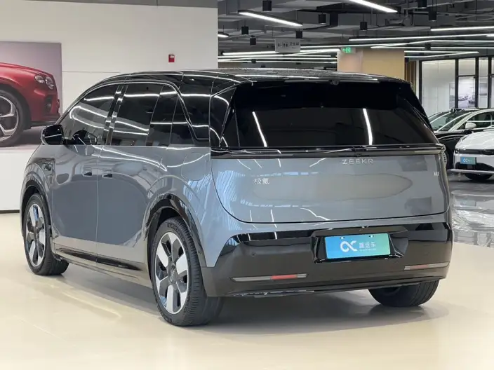 ZEEKR MIX 2025 Model 76kWh Smart Driving Edition – фото 4