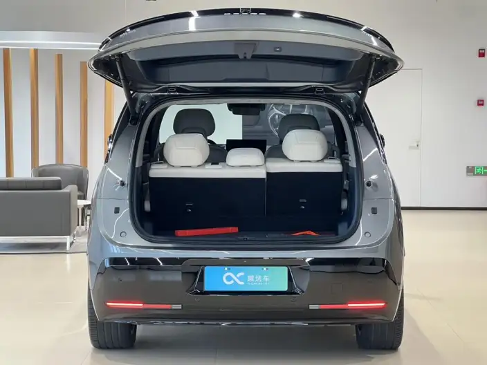 ZEEKR MIX 2025 Model 76kWh Smart Driving Edition – фото 5